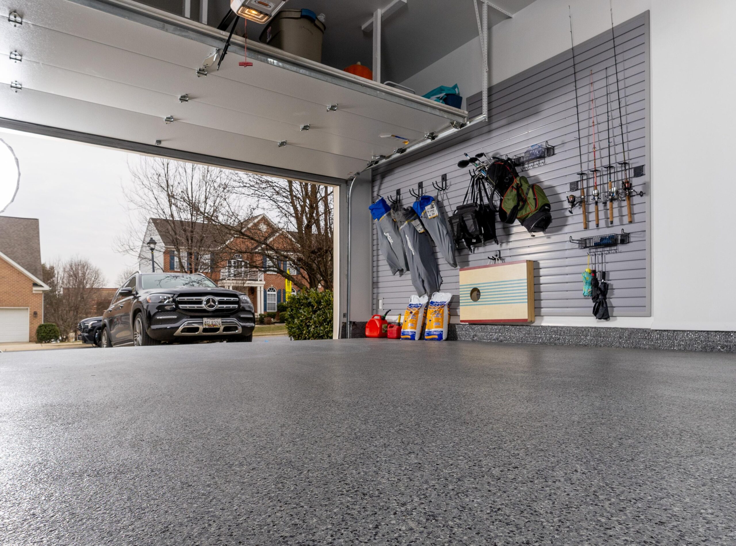 polyurea floor coating