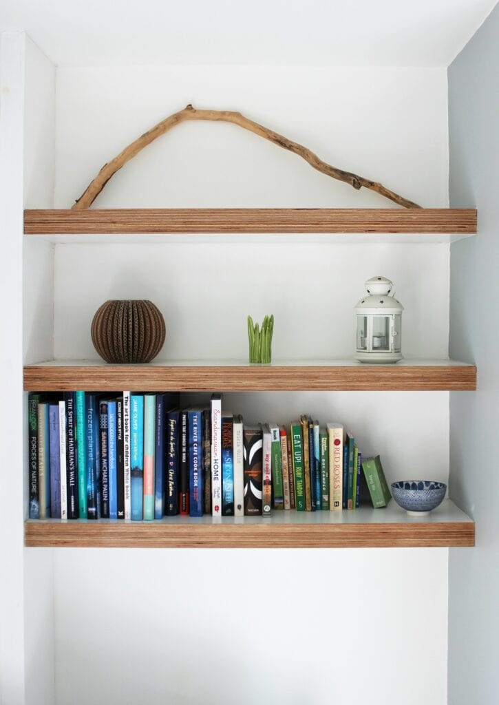 minimalist closet bookshelf